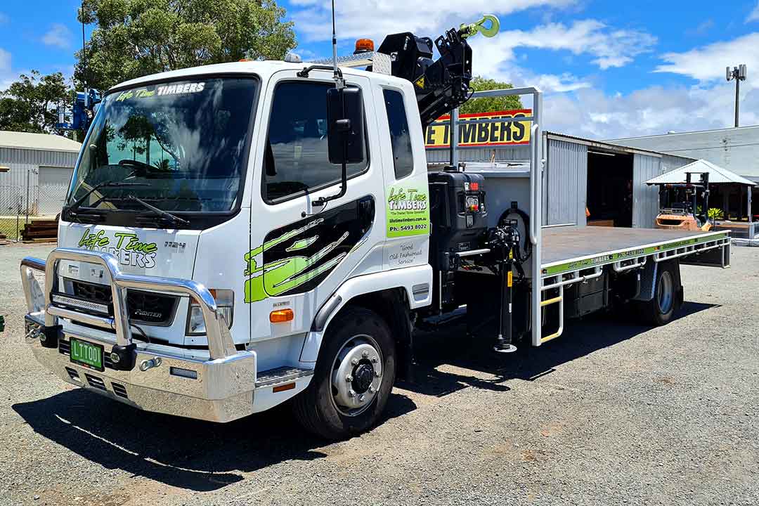 sunshine coast crane truck hire